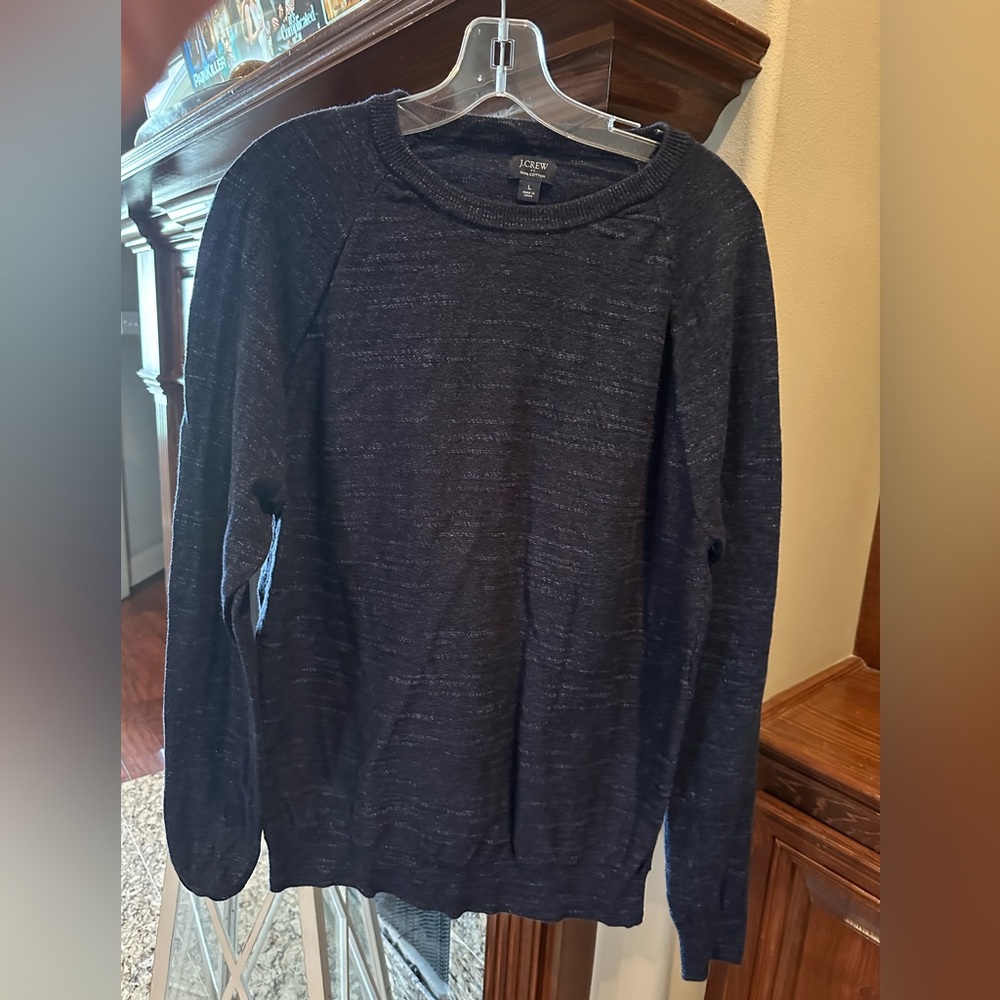 Men’s J Crew lightweight knit sweater - Navy - Size Large